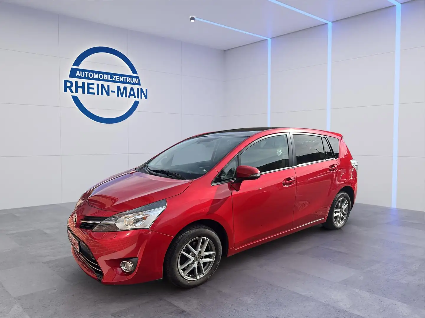 Toyota Verso SkyView Edition PANO NAVI AUTOMATIK Rot - 1