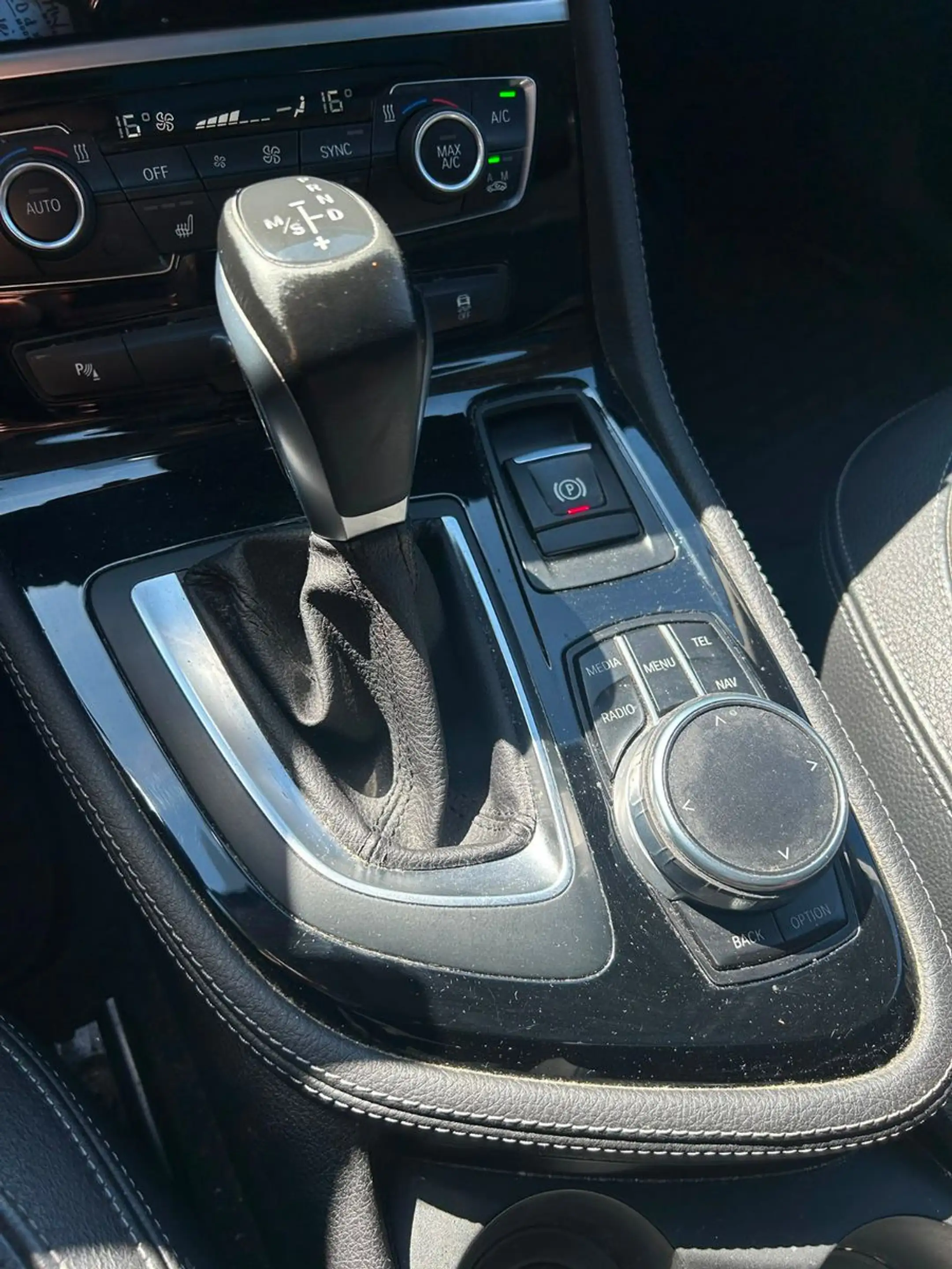 BMW 220 2 Gran Tourer 220 d xDrive Luxury Line — photo 15