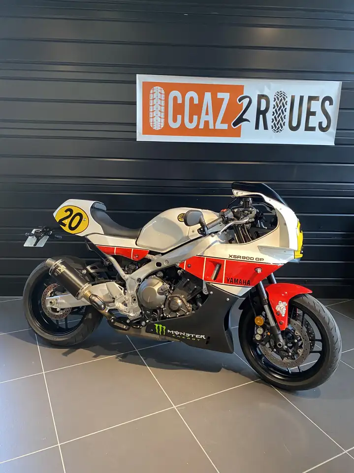 Yamaha XSR 900