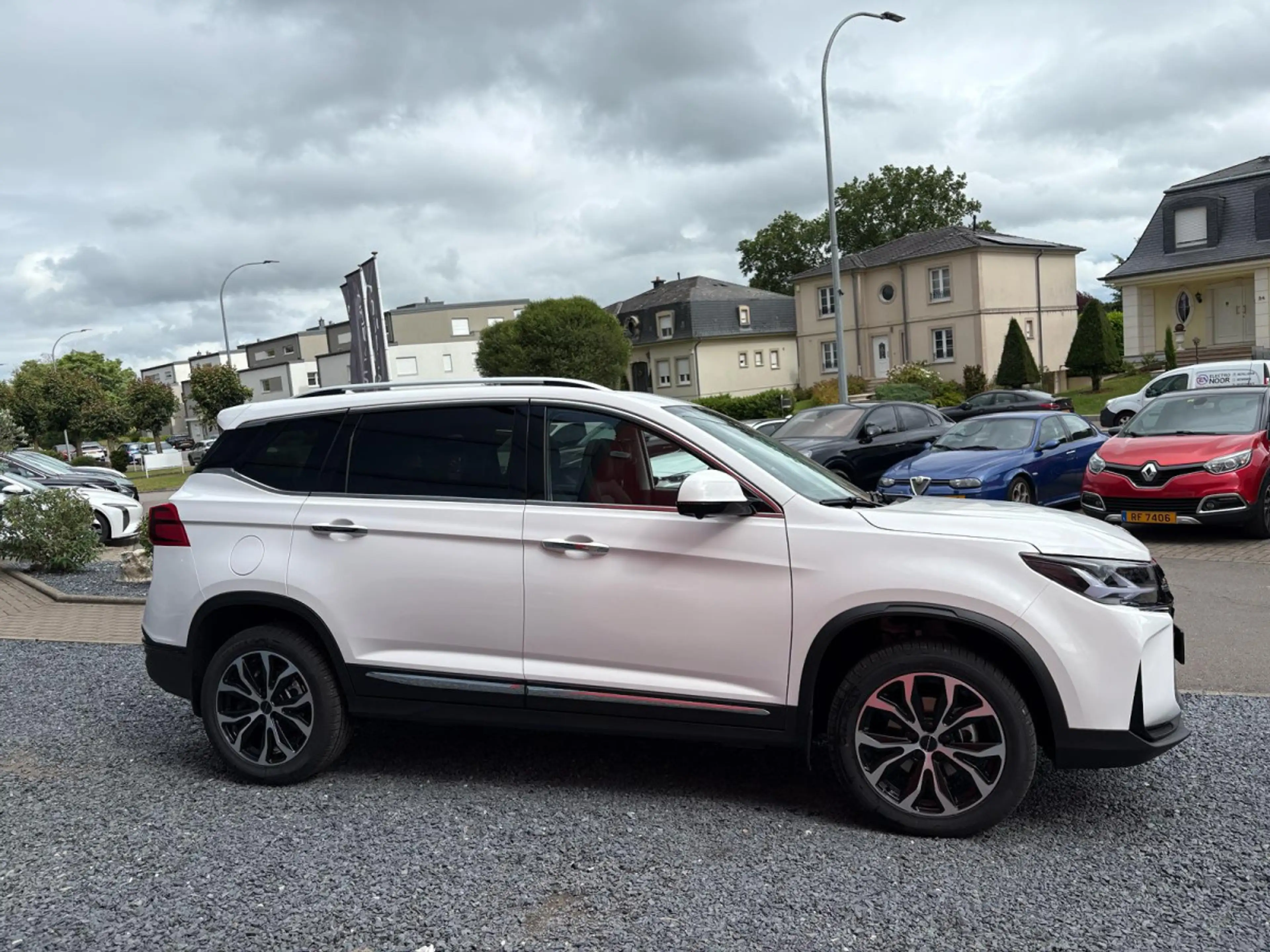 Forthing T5 1.5 TURBO AUTO FULL OPTIONS — photo 6