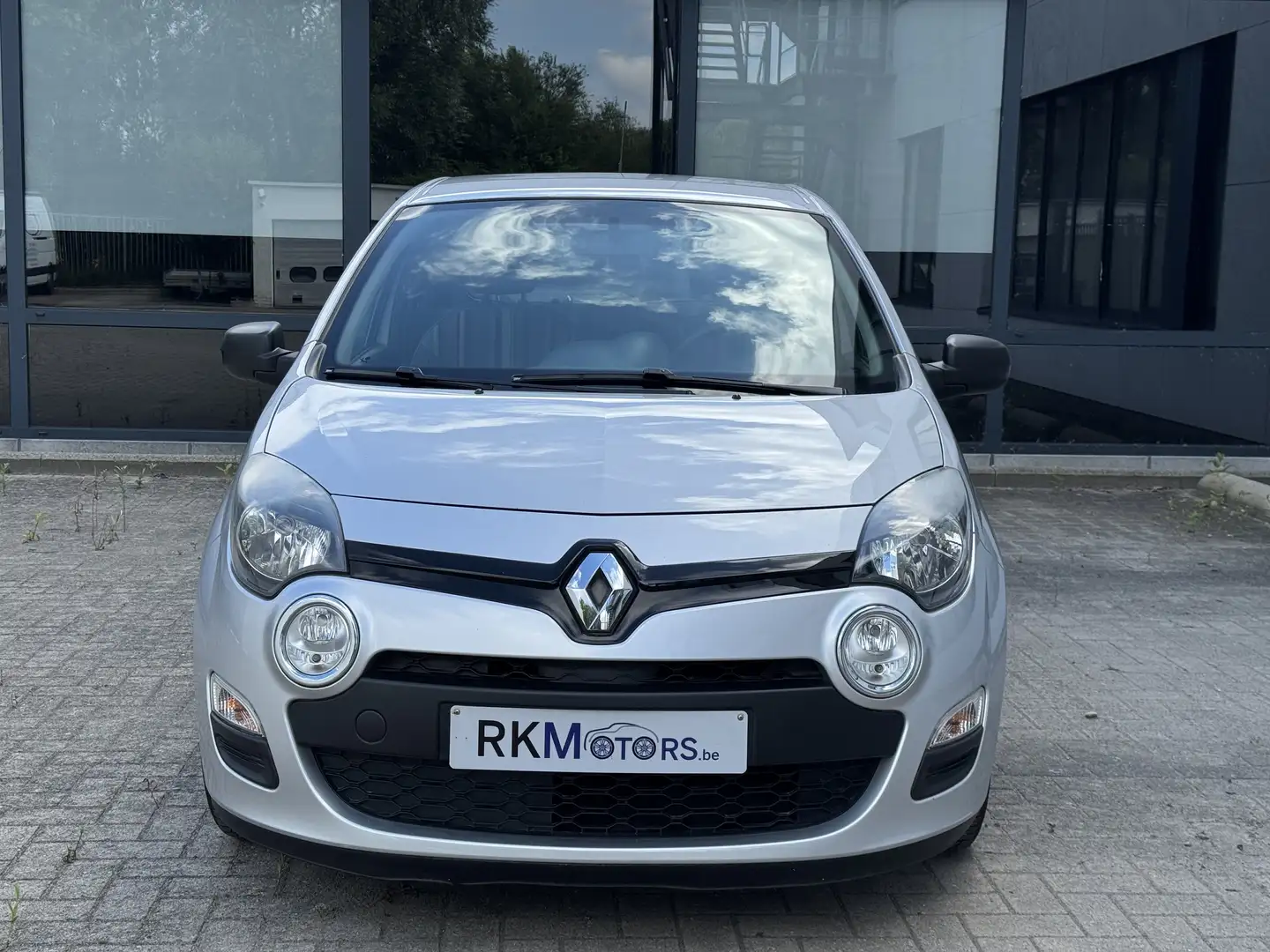 Renault Twingo 1.2 LEV 16V 75 Expression 12 MAANDEN GARANTIE Zilver - 2