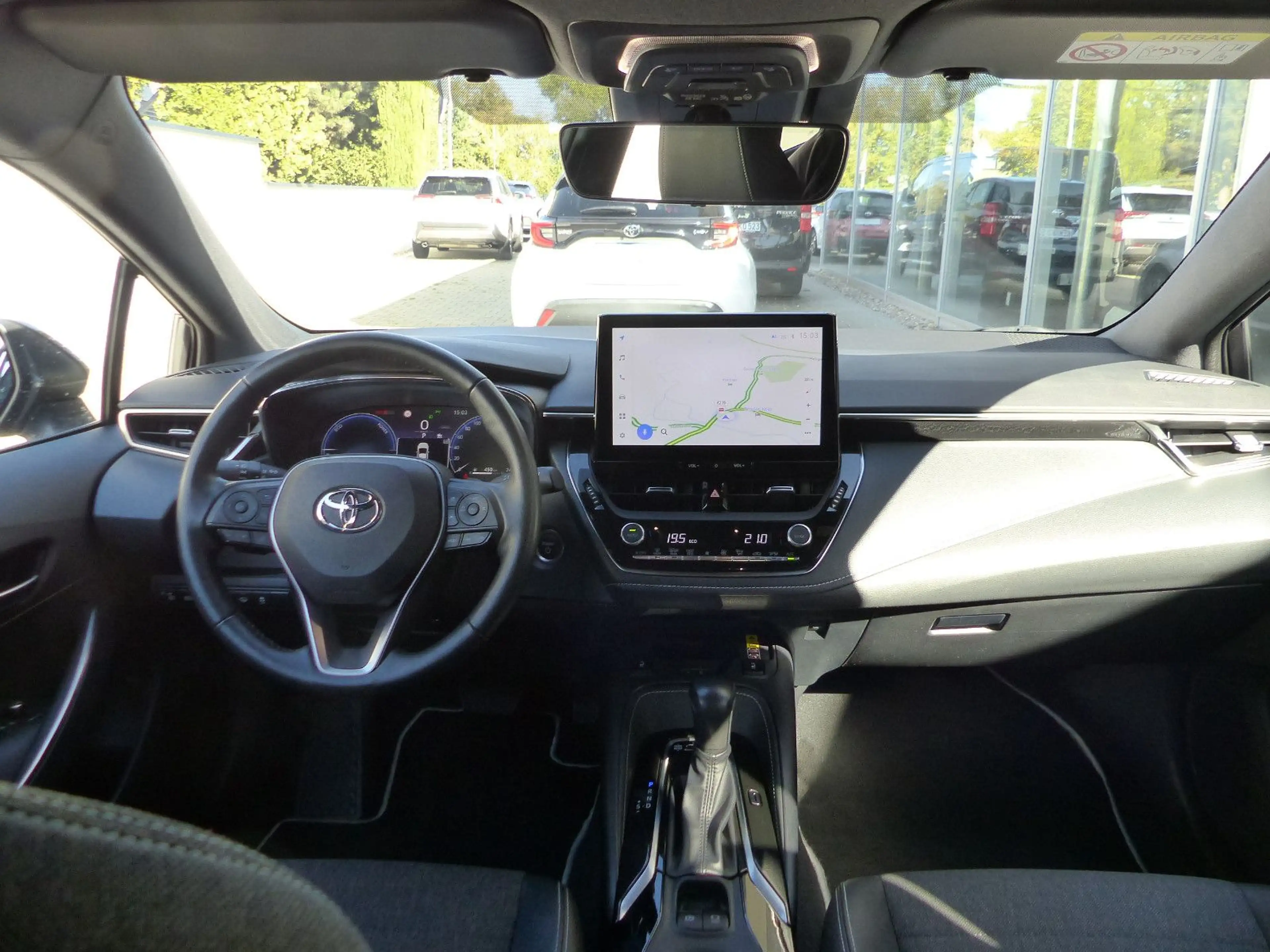 Toyota Corolla TS 2.0 Hybrid Team D Navi SHZ PDC Kamera — photo 8