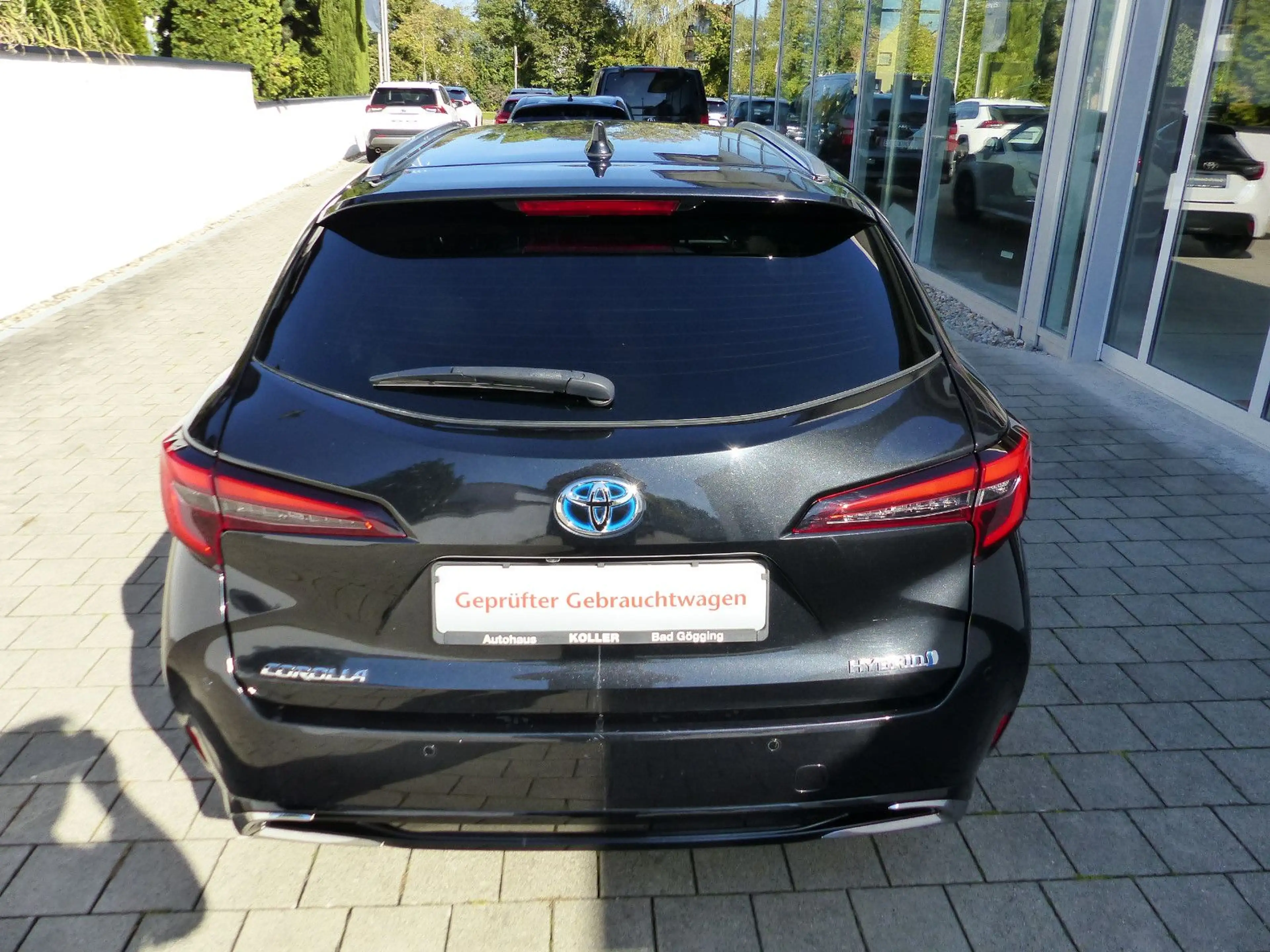Toyota Corolla TS 2.0 Hybrid Team D Navi SHZ PDC Kamera — photo 4
