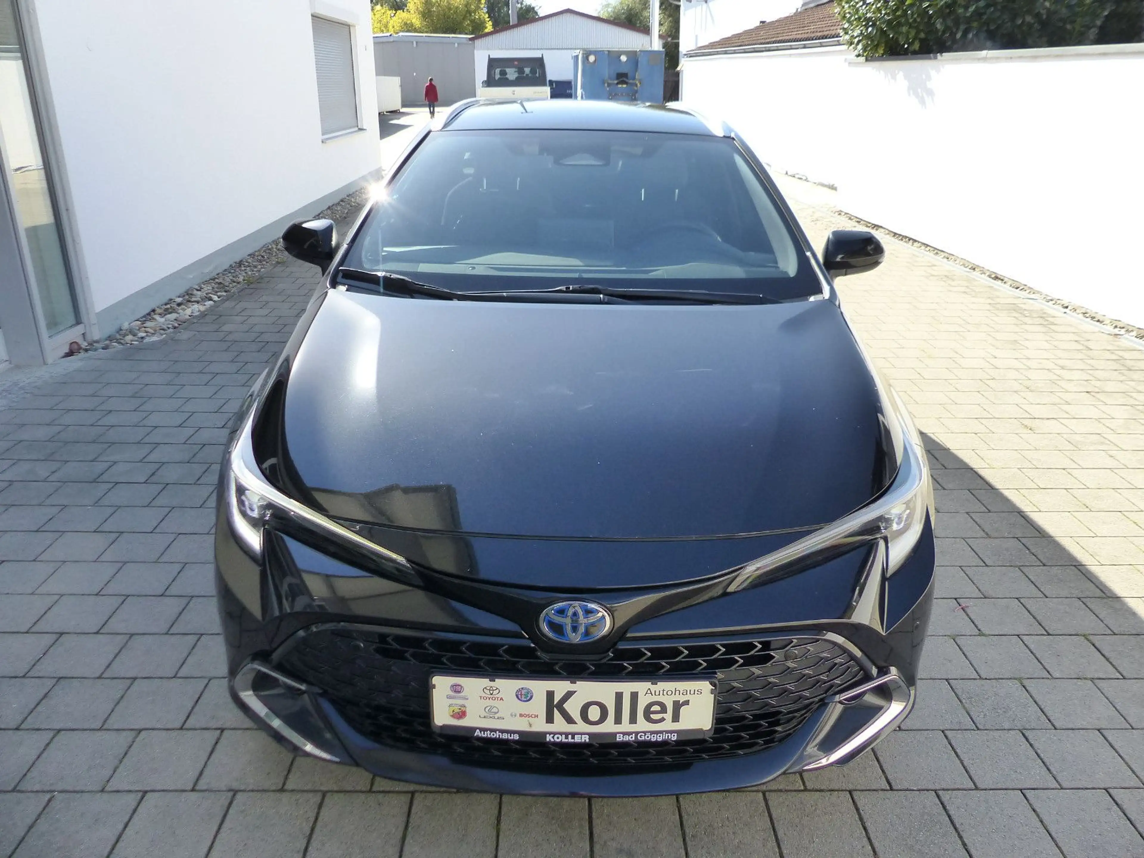 Toyota Corolla TS 2.0 Hybrid Team D Navi SHZ PDC Kamera — photo 5