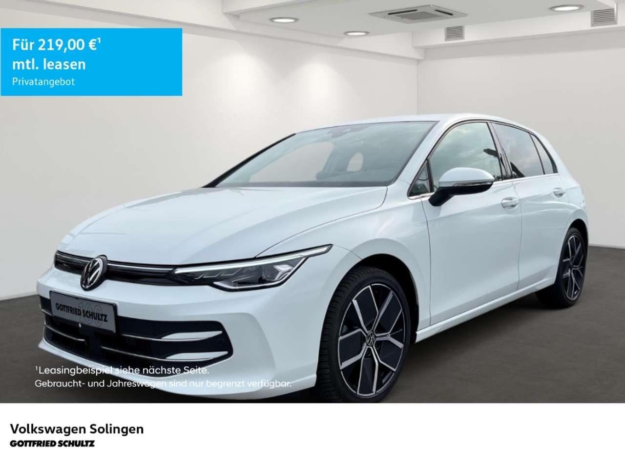 Volkswagen Golf — Volkswagen Golf VIII 1.5 TSI Style LED Plus   Kamera   TravelAssis