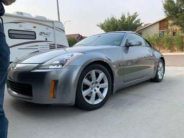 2004 Nissan 350Z - Canadian Prices, Specs, Photos | AutoTrader.ca