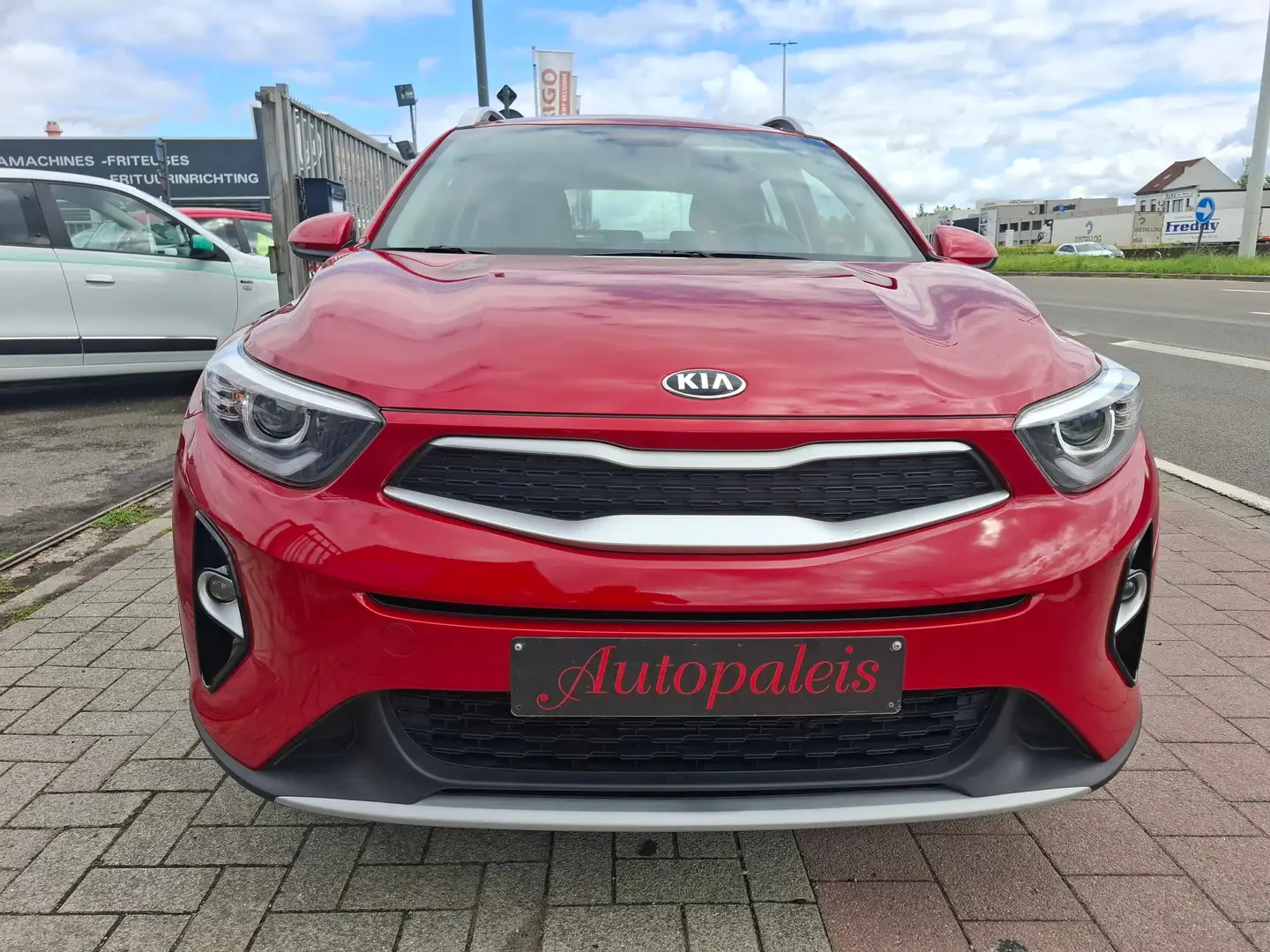 Kia Stonic 1.0 T Fusion Rood - 1