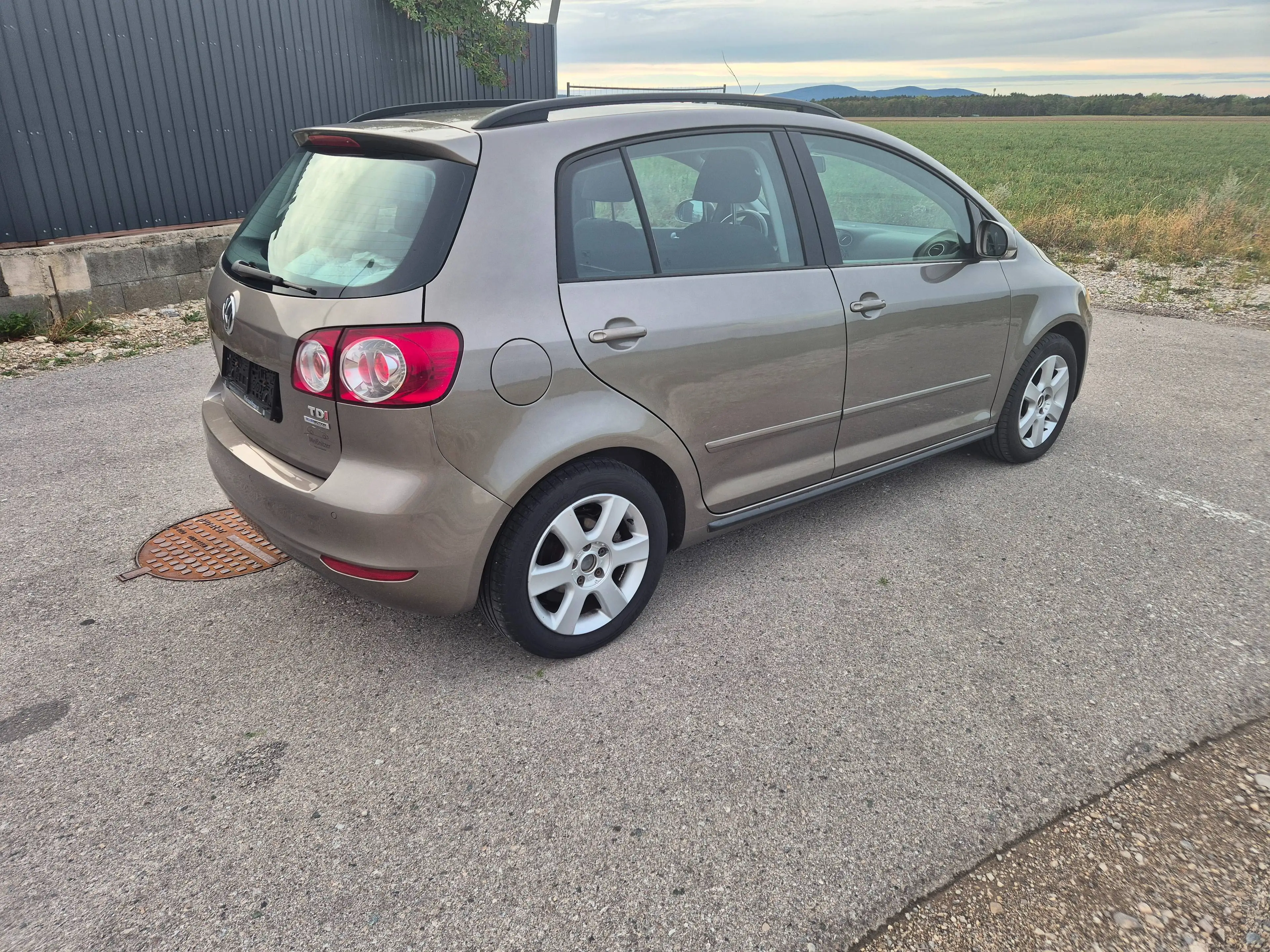 Volkswagen Golf Plus Comfortline BMT — photo 4
