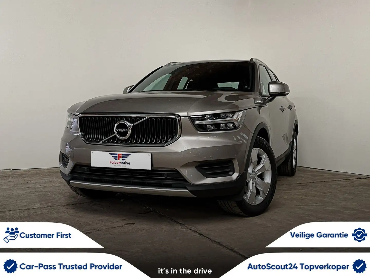 Volvo XC40 T2*AUT*MOMENTUM*PRO*ADAP. CRUISE*LED* Grigio - 1