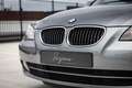 BMW 525 5-serie 525i 3.0 High Executive (218pk) Lage KM - Grijs - thumbnail 16