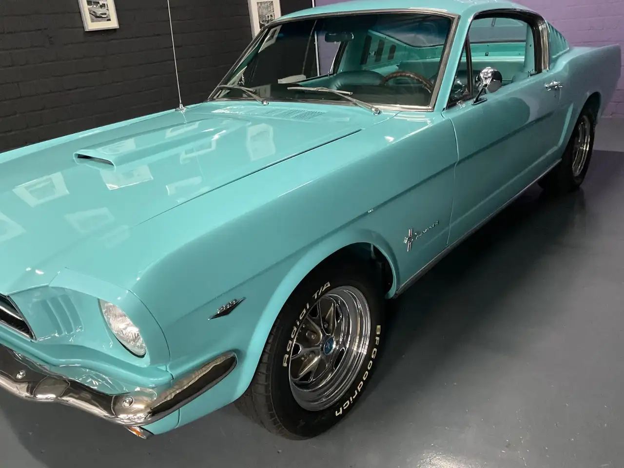 Ford Mustang 2 Door Fastback Automatik, foto 7