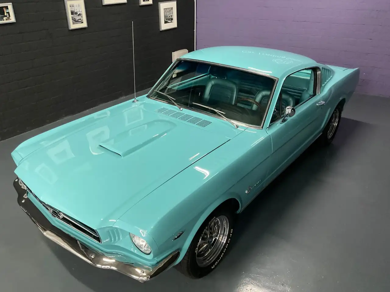 Ford Mustang 2 Door Fastback Automatik, foto 6