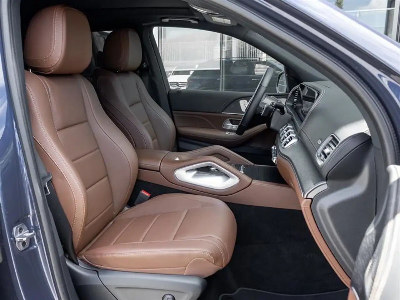 Mercedes-Benz GLE снимка Mercedes-Benz GLE