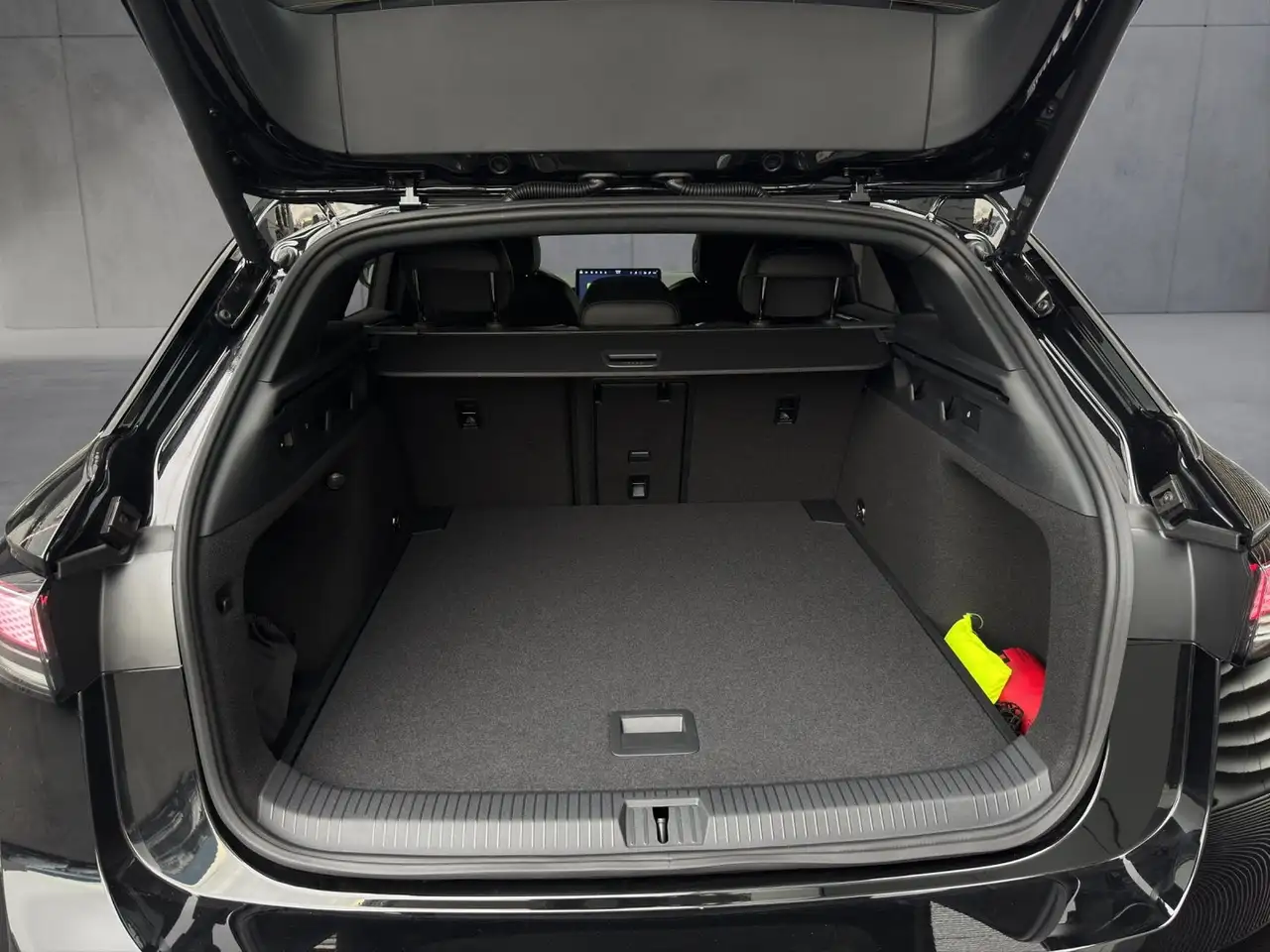 Volkswagen ID.7 Tourer GTX 4MOTION 250kW Business, миниатюра 14