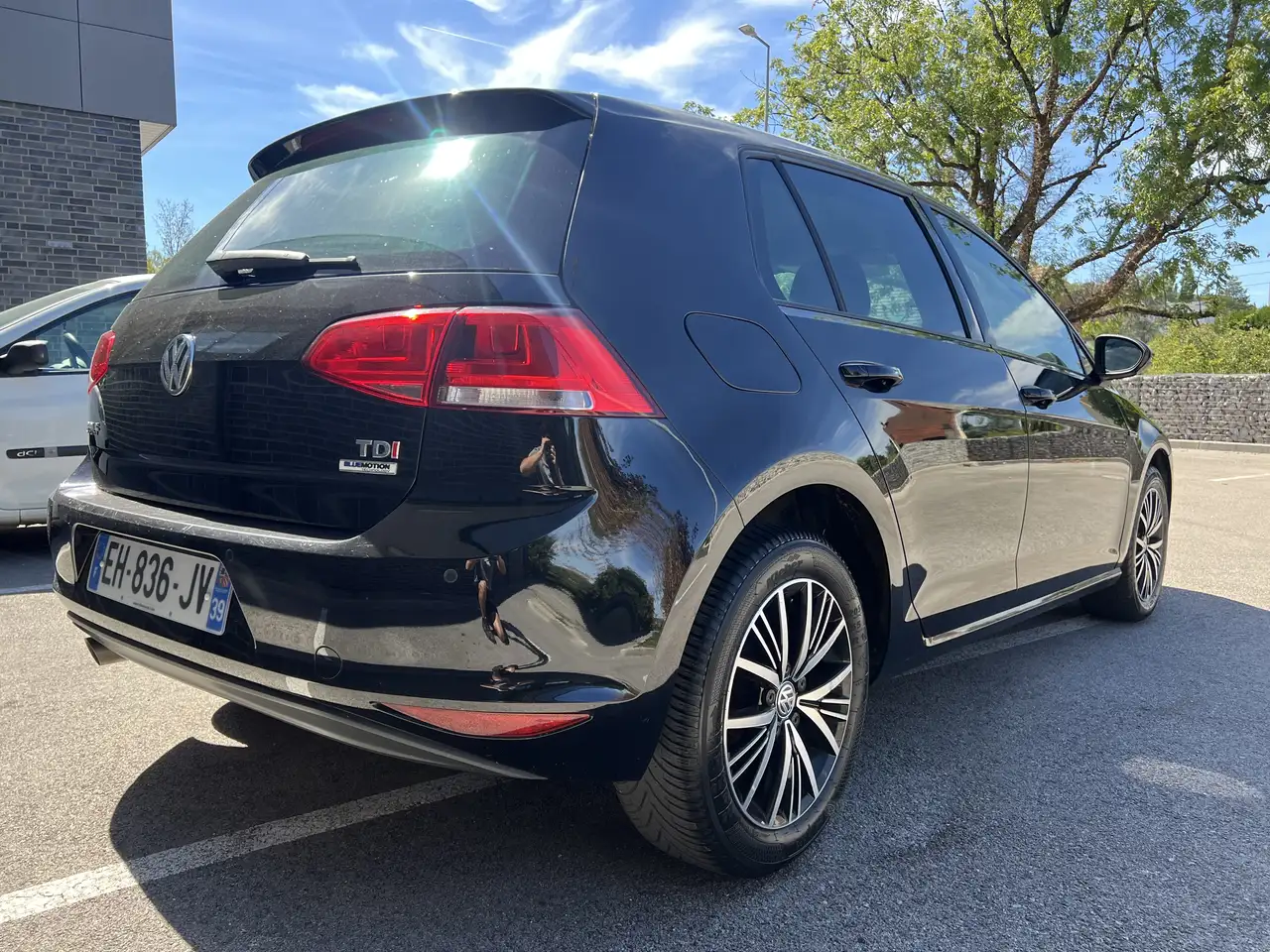 Volkswagen Golf Standard Model — photo 5