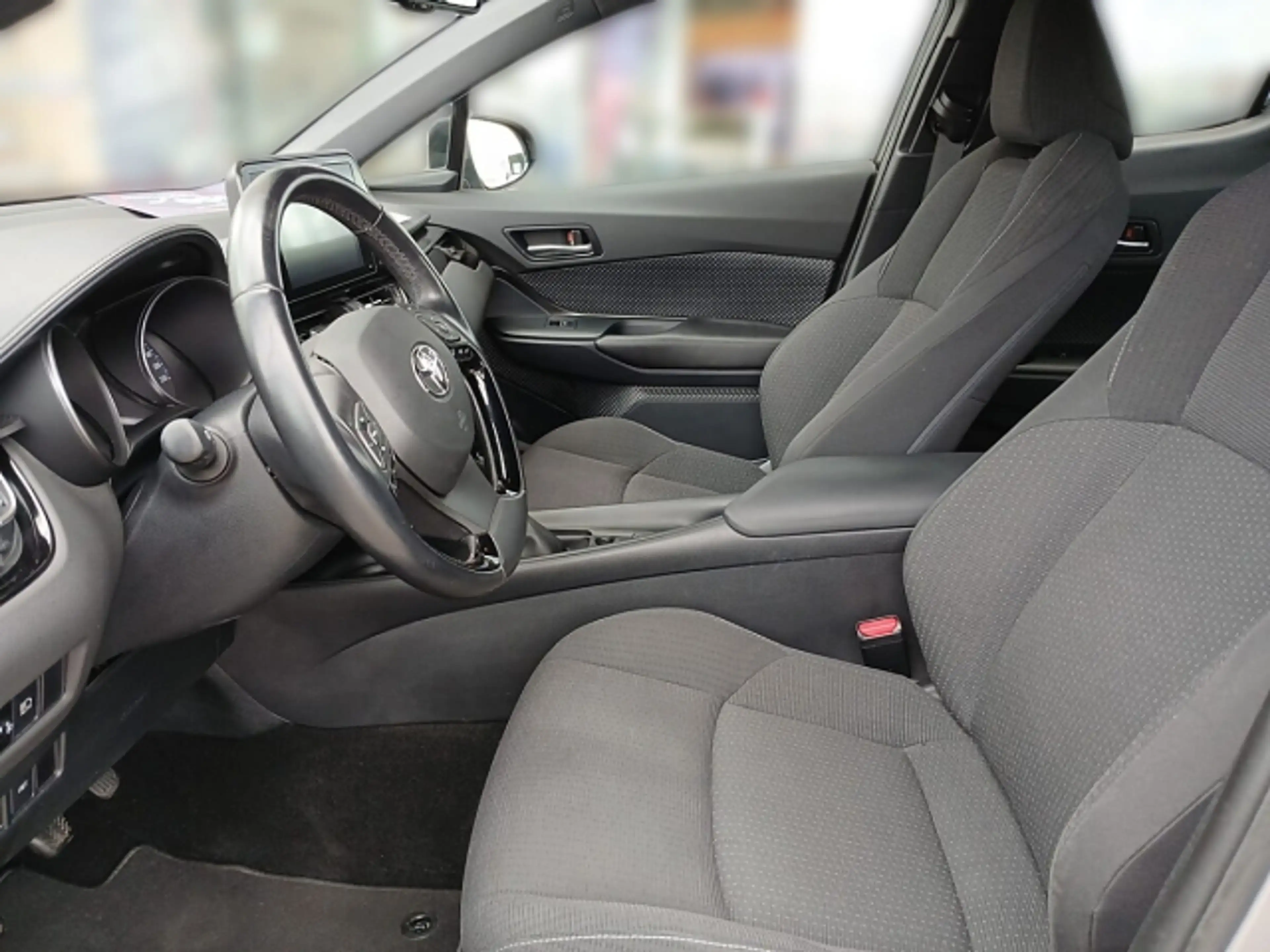 Toyota C-HR C-HR 1,2T C-Enter RADAR+ASSIST+RFK — photo 11