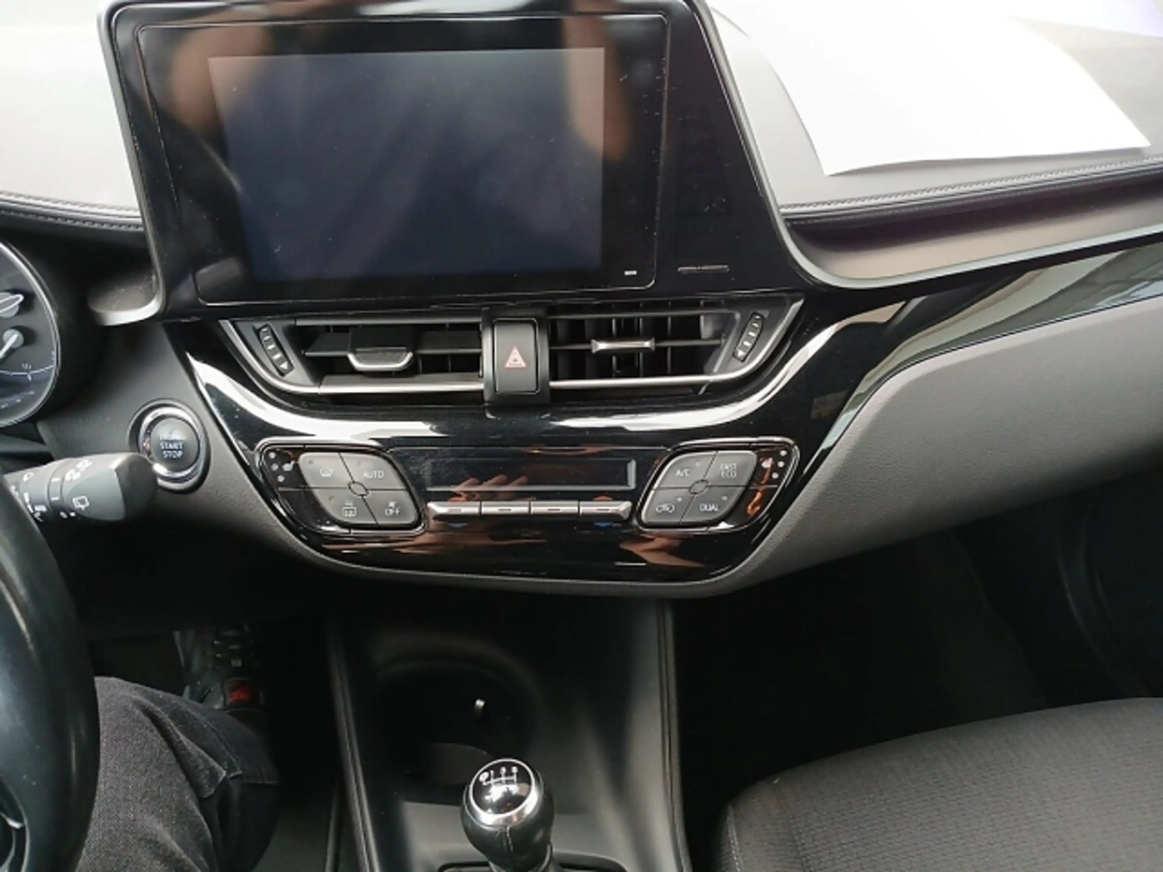 Toyota C-HR C-HR 1,2T C-Enter RADAR+ASSIST+RFK — photo 15