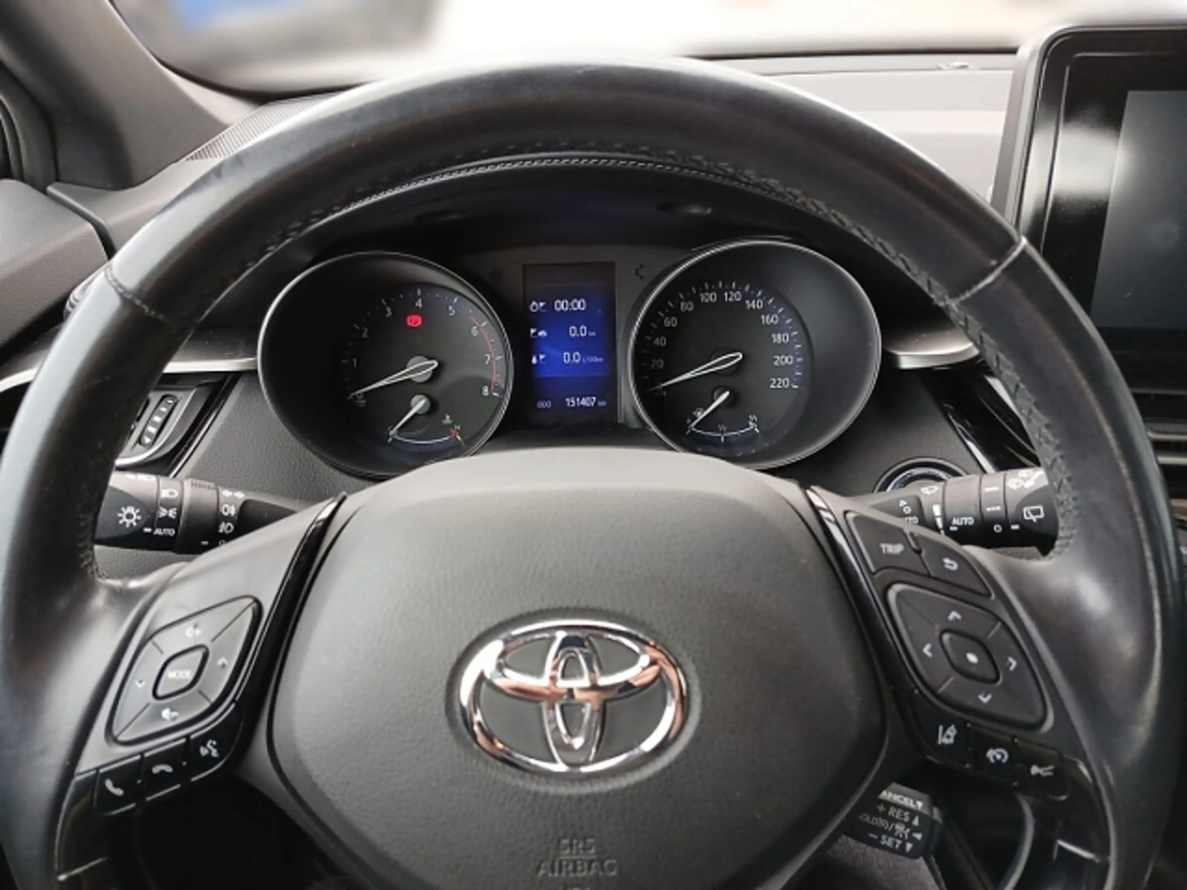 Toyota C-HR C-HR 1,2T C-Enter RADAR+ASSIST+RFK — photo 13