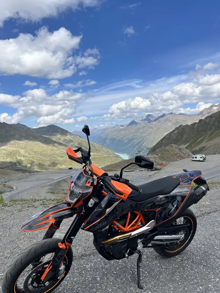 KTM 690 SMC R