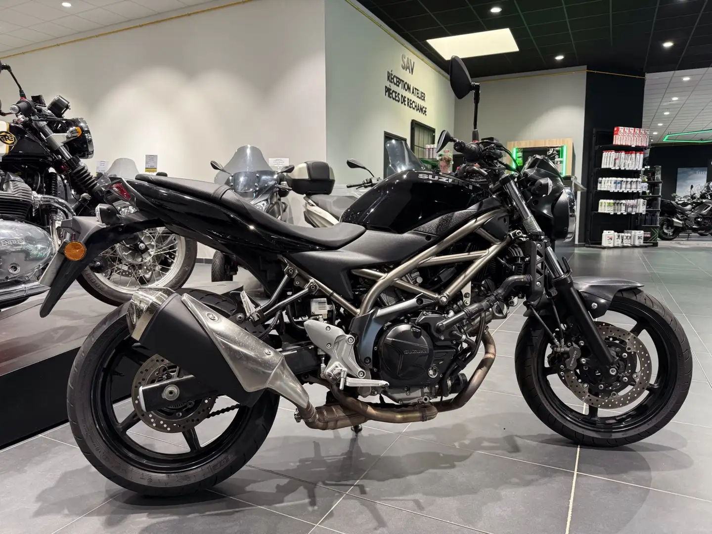Suzuki SV 650 Noir - 2