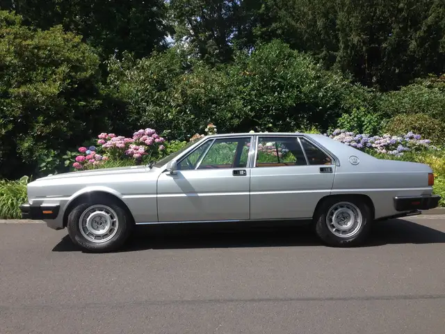 Maserati Quattroporte Quattroporte III 4.9 V8 AM330 compression test