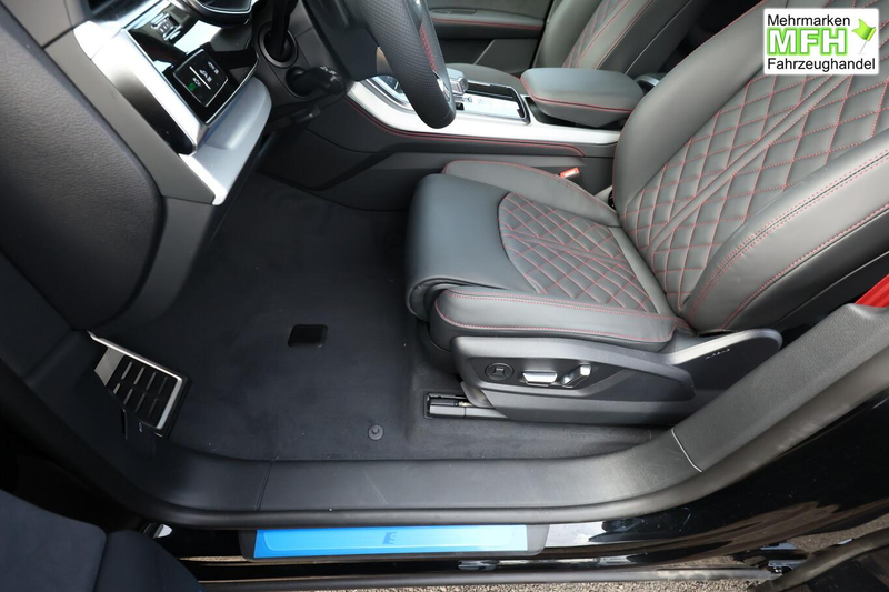 Audi Q8 S line 2xS AssistenzP+ 22Z Laser Pano B&O AHK 2... — photo 12