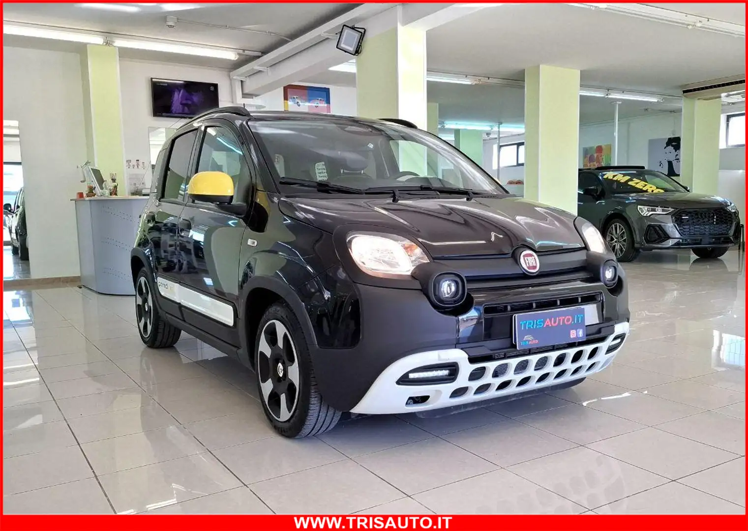 Fiat Panda 1.0 Hybrid Pandina Cross 5p.ti NEOPATENATI Nero - 1