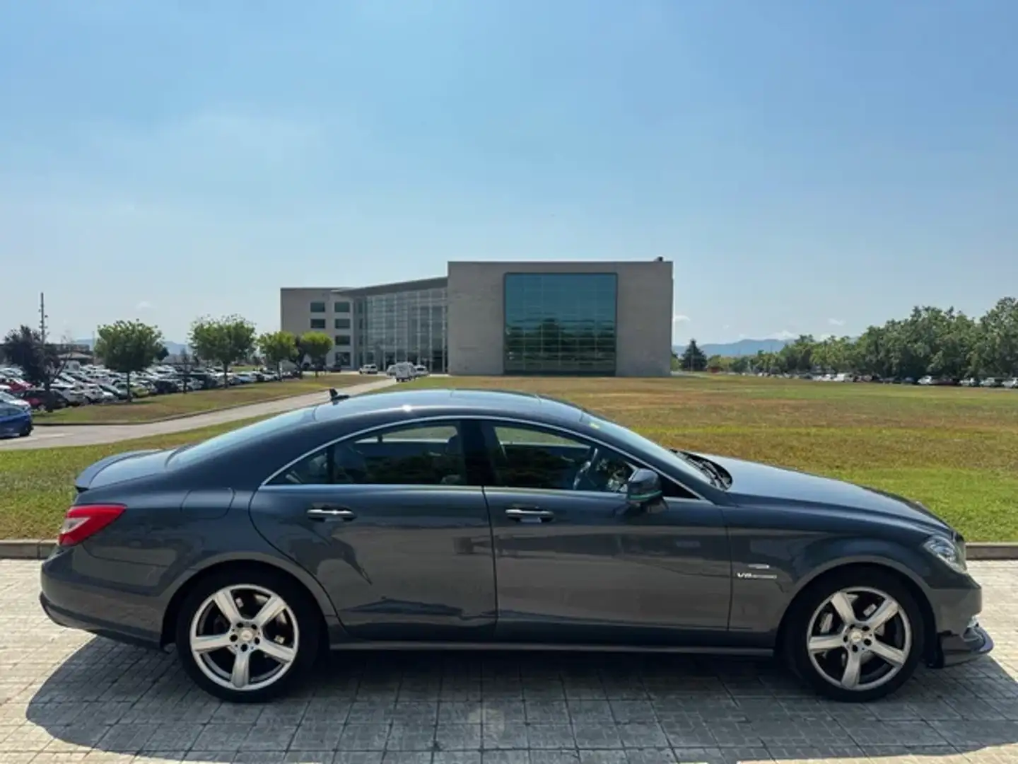 Mercedes-Benz CLS 500 BE Aut. - 2