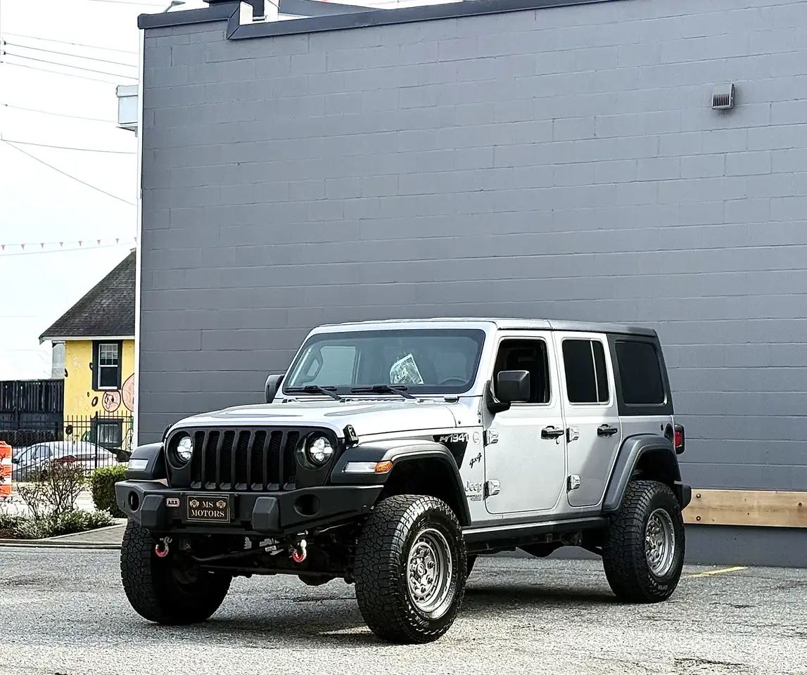 Jeep Wrangler снимка Jeep Wrangler