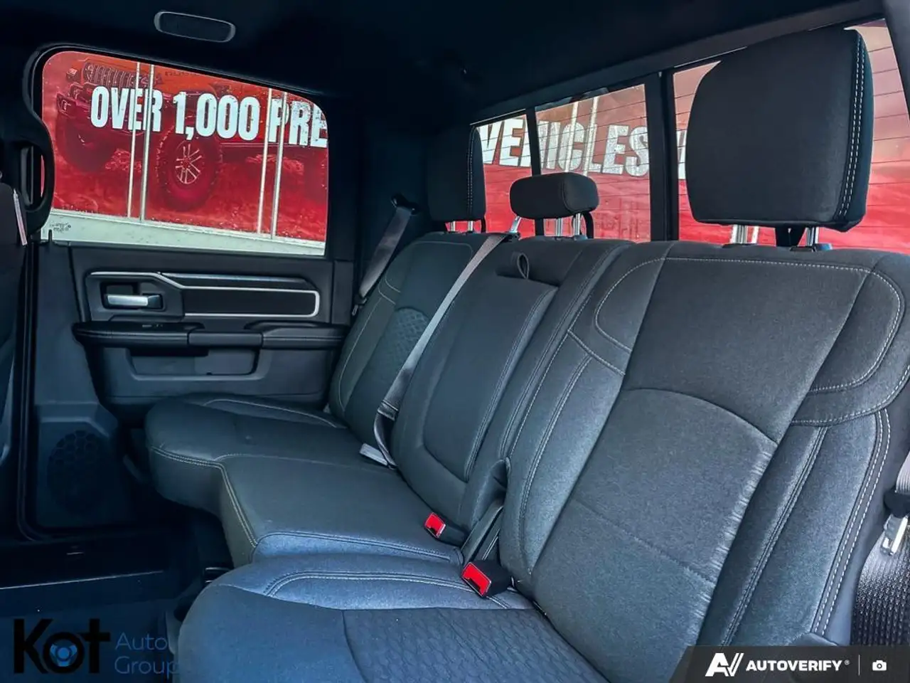 RAM 3500 снимка RAM 3500