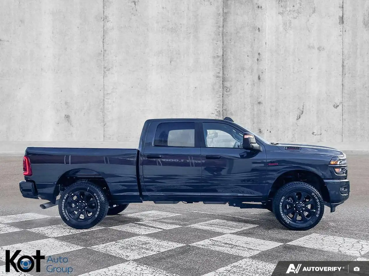 RAM 3500 снимка RAM 3500