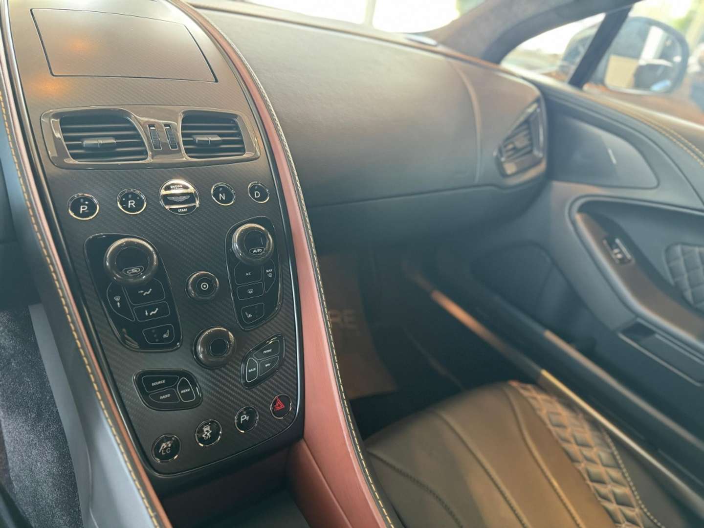 Aston Martin Vanquish -  - Joinsteer - #2