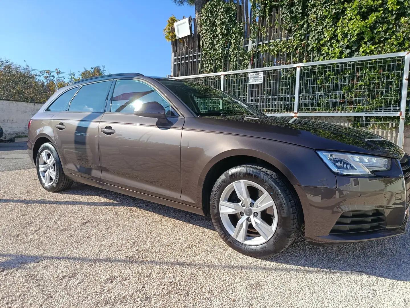 Audi A4 A4 Avant 2.0 TDI 122 CV S tronic Marrón - 1
