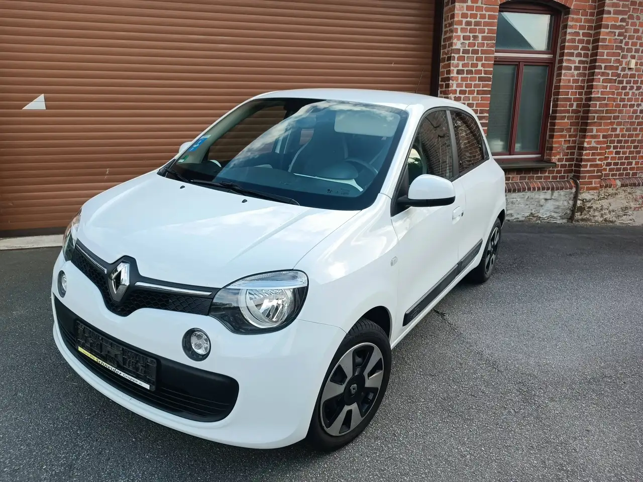 Renault Twingo Twingo SCe 70 Dynamique eco2 — photo 1 of 4