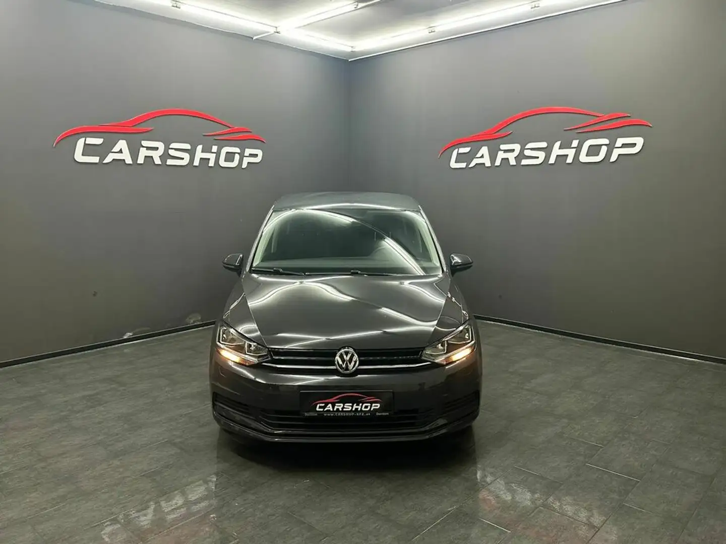 Volkswagen Touran Trendline 7-Sitzer Gris - 1