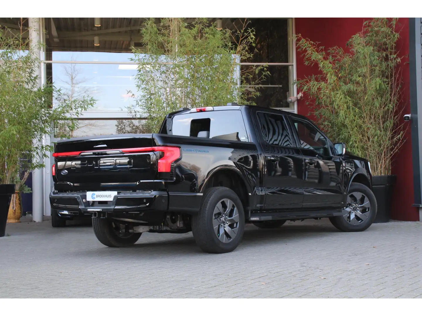 Ford F 150 Lightning Lariat Extended Range | 3500kg trekgewic Noir - 2