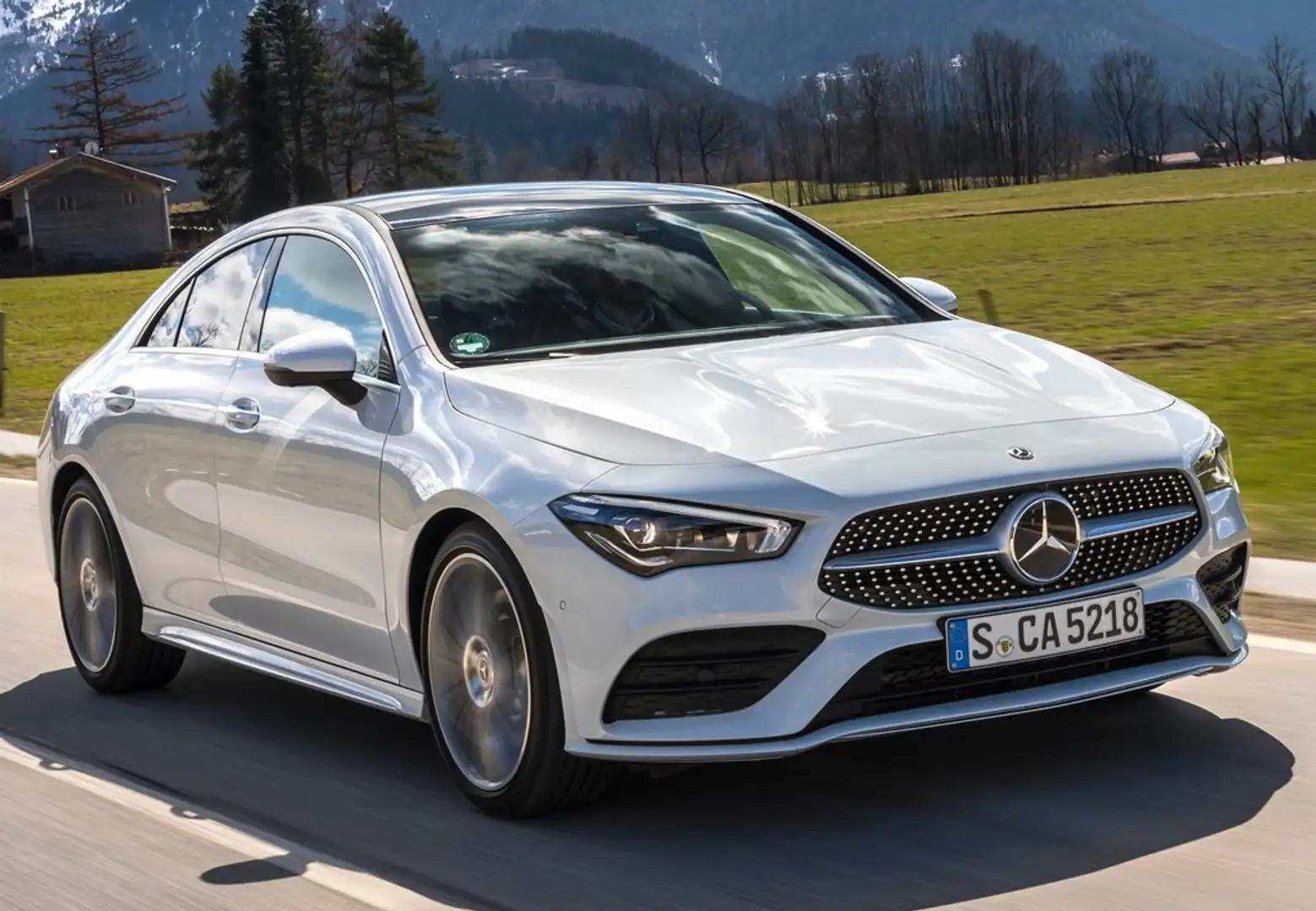 Mercedes-Benz CLA 200 200d Silber - 1