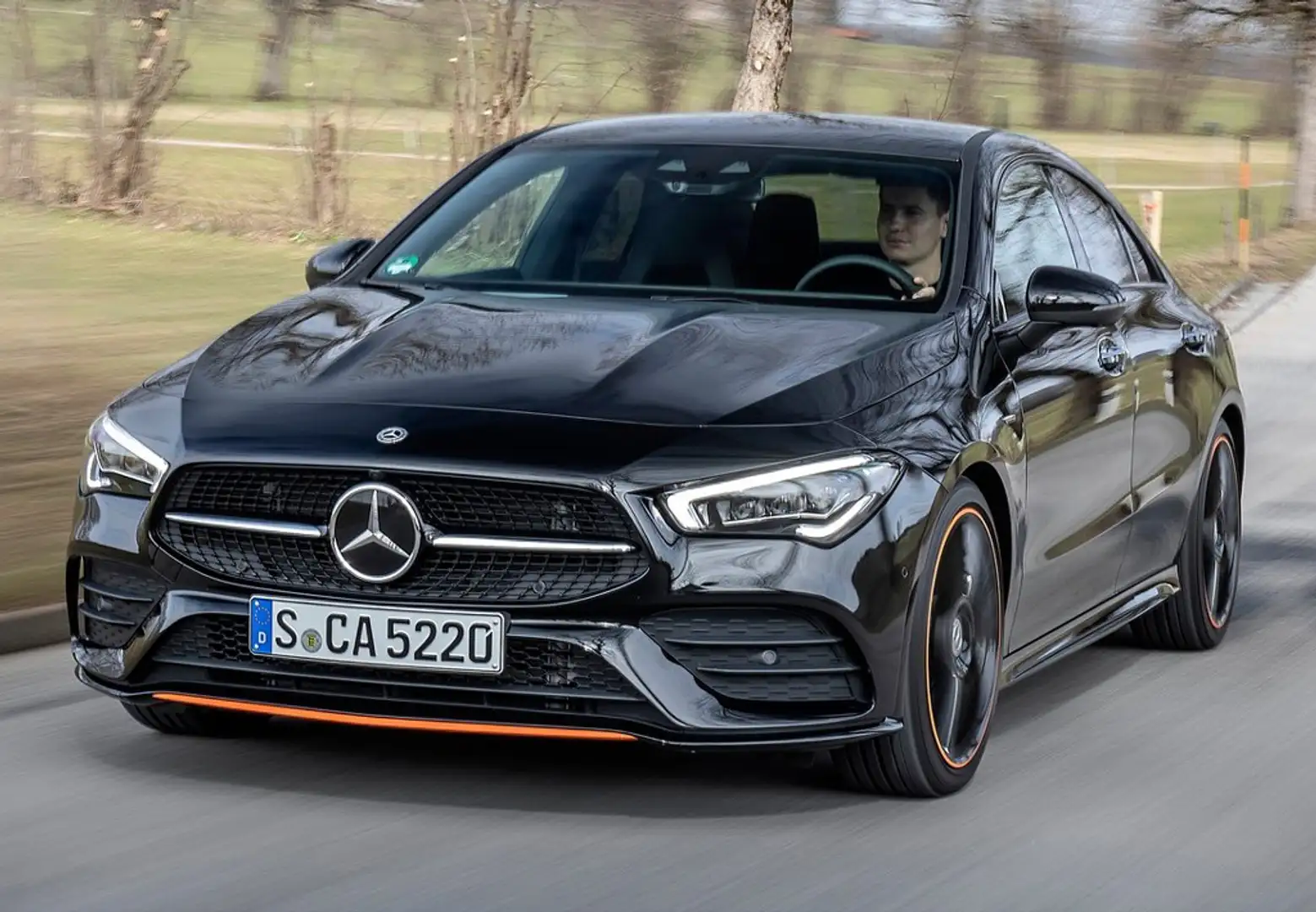Mercedes-Benz CLA 200 200d Silber - 2