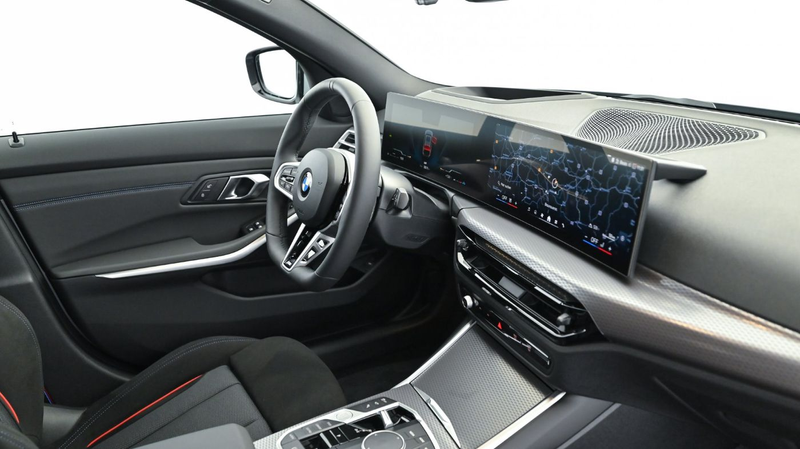 BMW 318 d Touring — photo 13