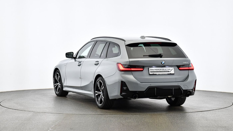 BMW 318 d Touring — photo 4