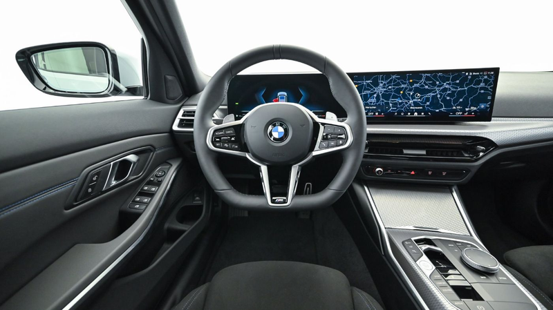 BMW 318 d Touring — photo 10