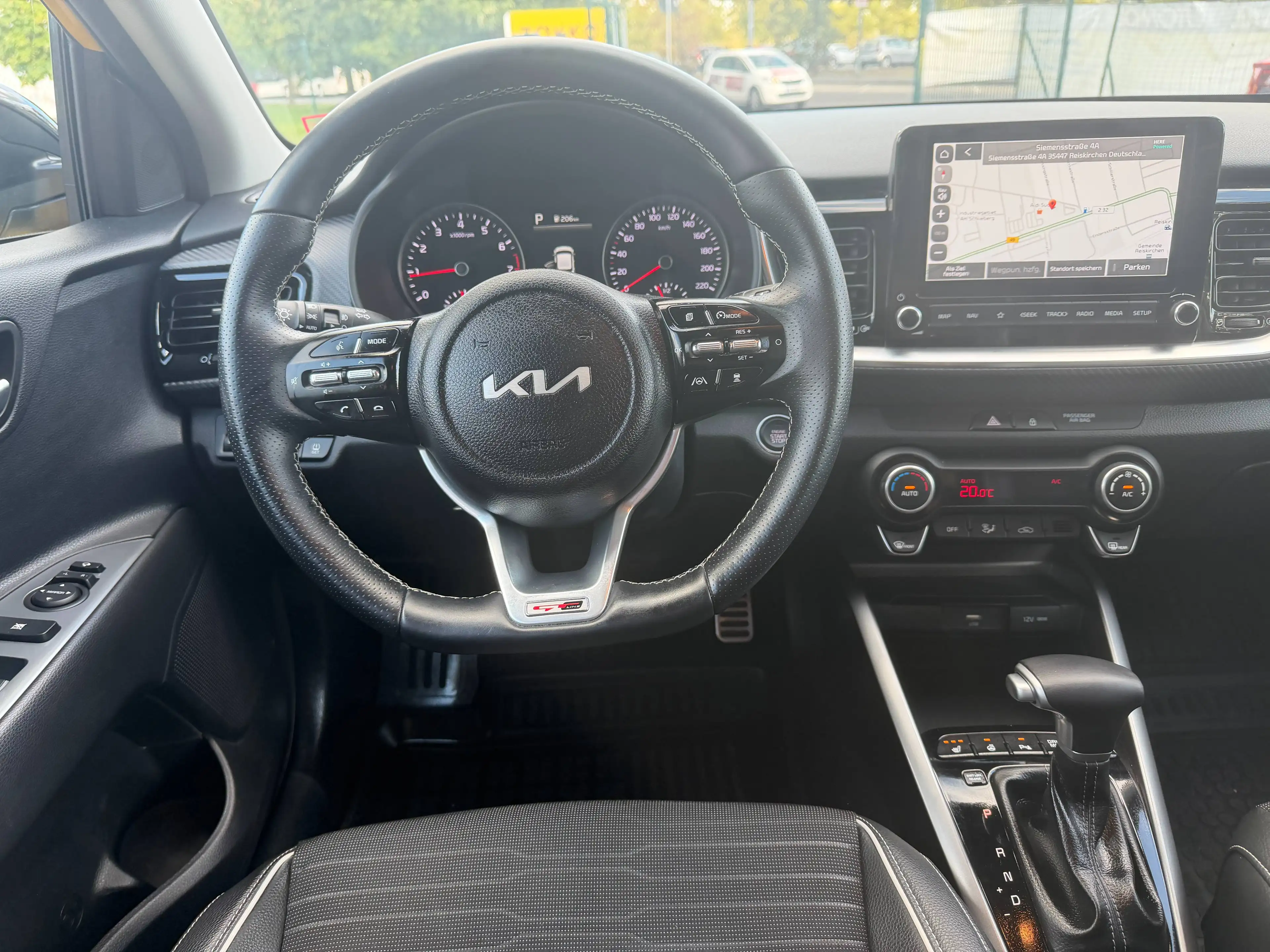 Kia Stonic GT-Line–Sportlicher/Mild Hybrid/Garantie/Neu Service — photo 13