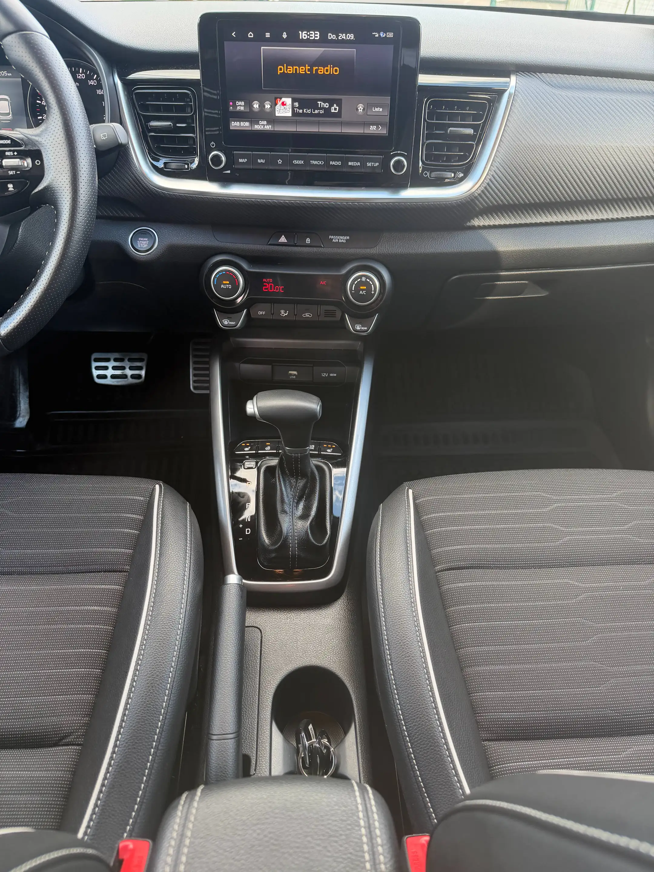 Kia Stonic GT-Line–Sportlicher/Mild Hybrid/Garantie/Neu Service — photo 23