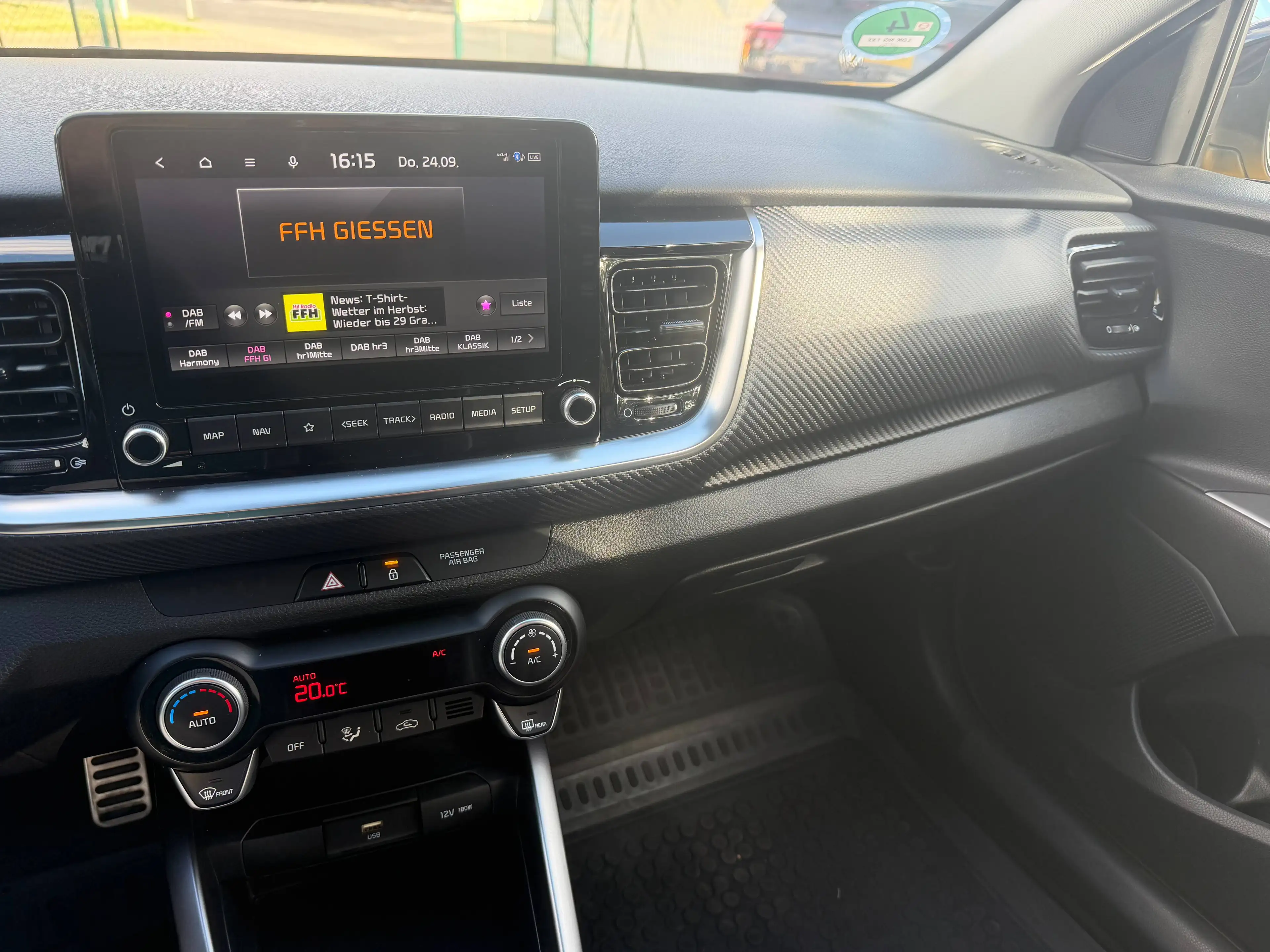 Kia Stonic GT-Line–Sportlicher/Mild Hybrid/Garantie/Neu Service — photo 21