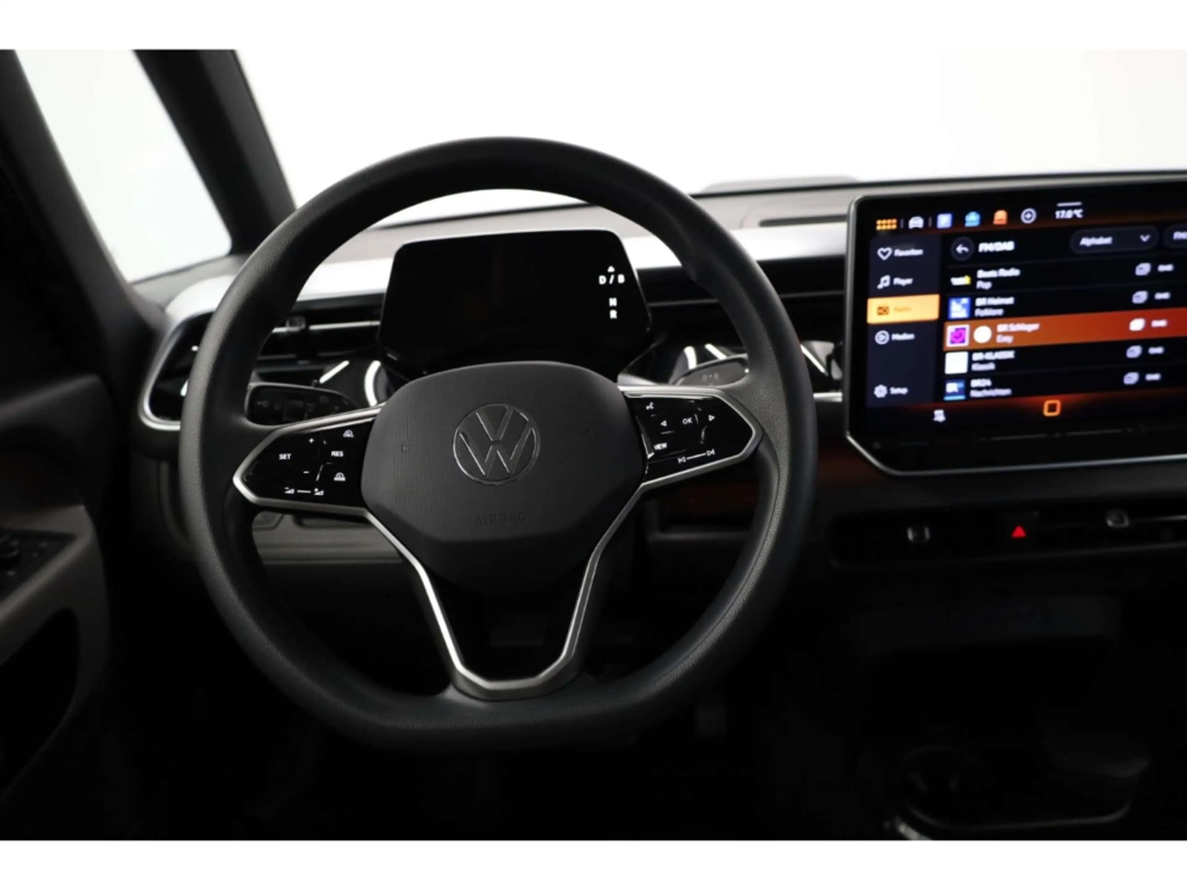Volkswagen ID. Buzz Pro 77 kWh — photo 8