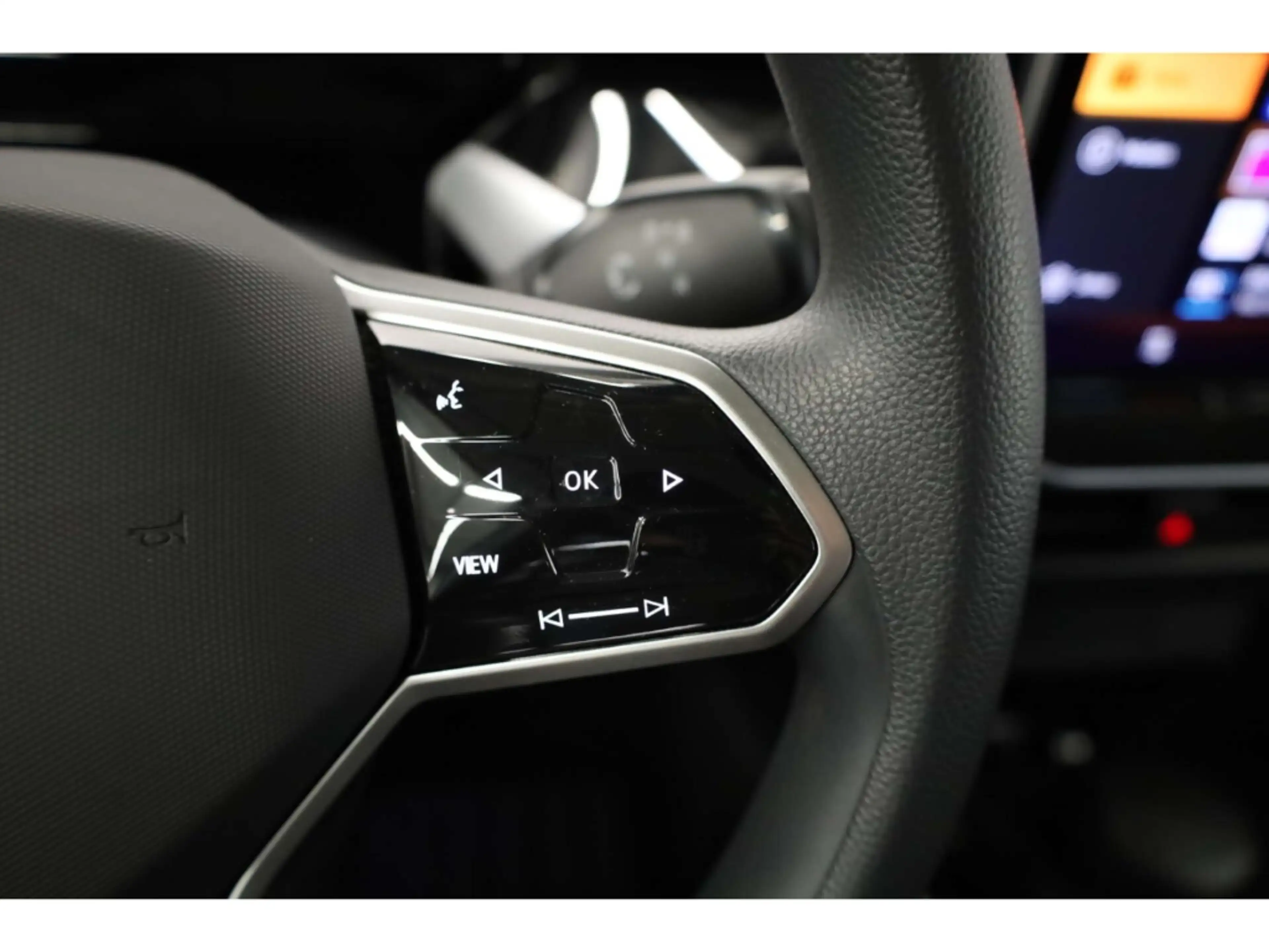 Volkswagen ID. Buzz Pro 77 kWh — photo 11