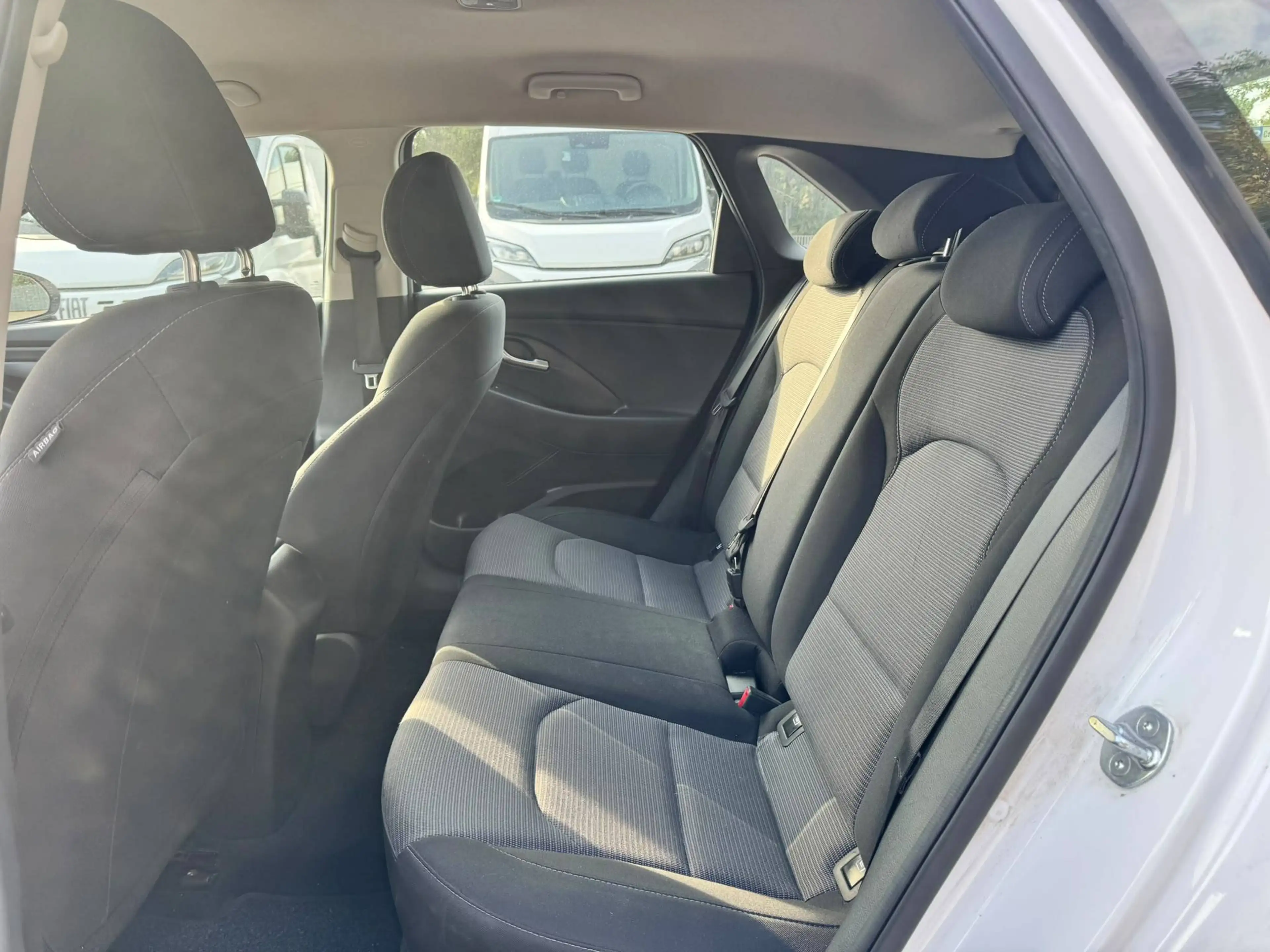 Hyundai i30 Select Mild-Hybrid — photo 11