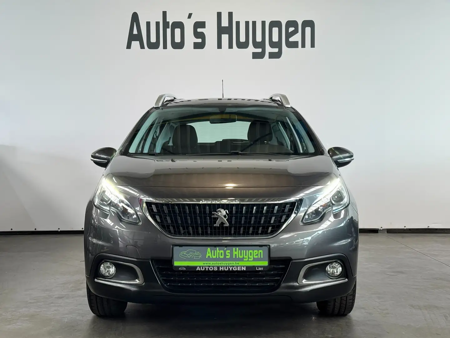 Peugeot 2008 2008 PureTech 110pk Grijs - 2