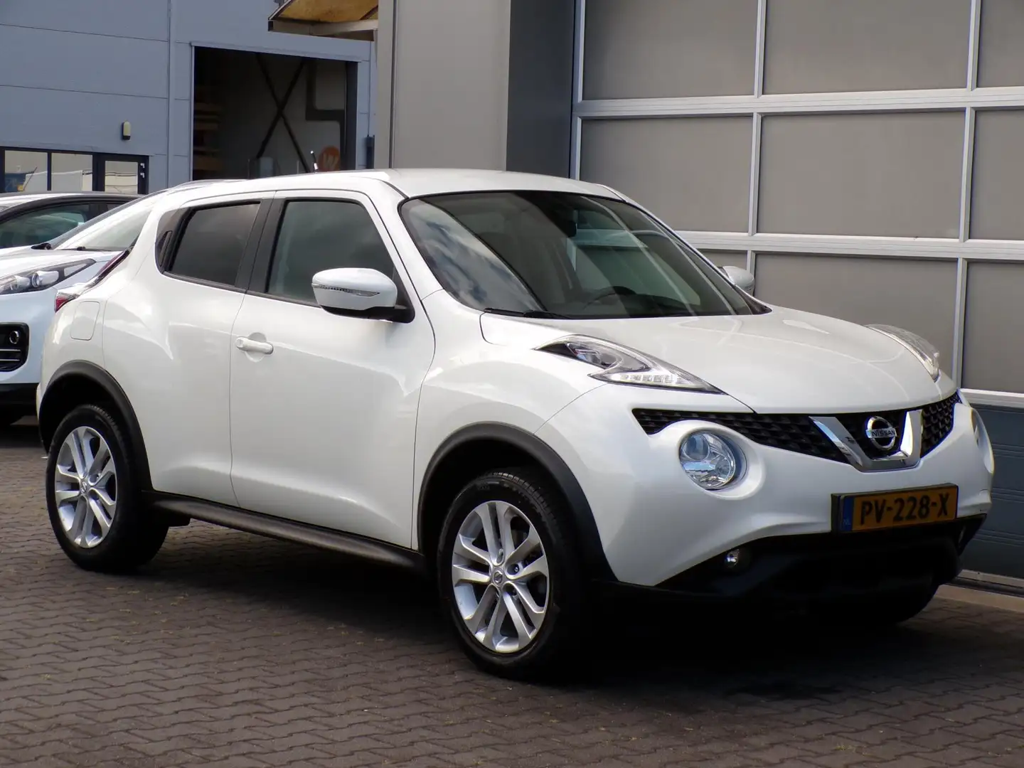 Nissan Juke 1.2 DIG-T S/S Acenta|Navi|Cruise|Camera|Clima|BT Wit - 1