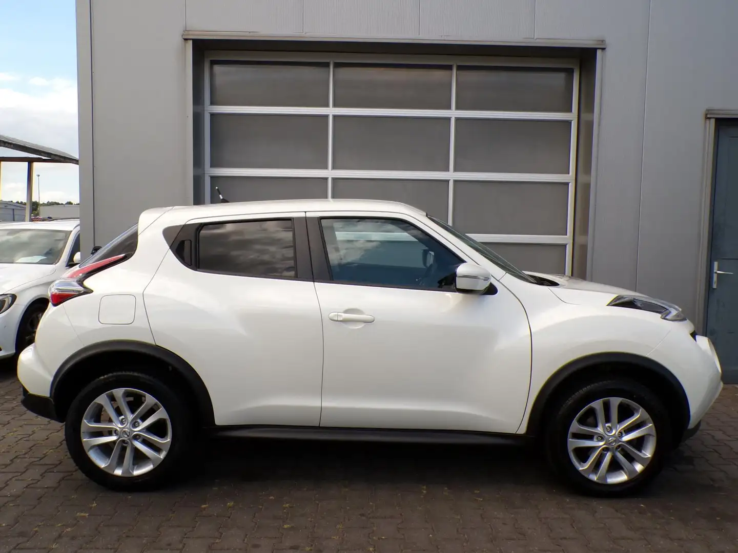 Nissan Juke 1.2 DIG-T S/S Acenta|Navi|Cruise|Camera|Clima|BT Wit - 2